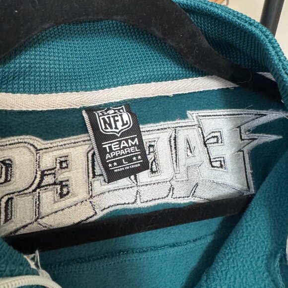 Men's Philadelphia Eagles Quarter-Zip Jacket - Picture 2 of 3